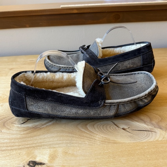 UGG BYRON BOMBER JACKET MOCCASIN SLIPPERS SN 1001545 LEATHER SHEEPSKIN MEN 15 - Picture 2 of 11